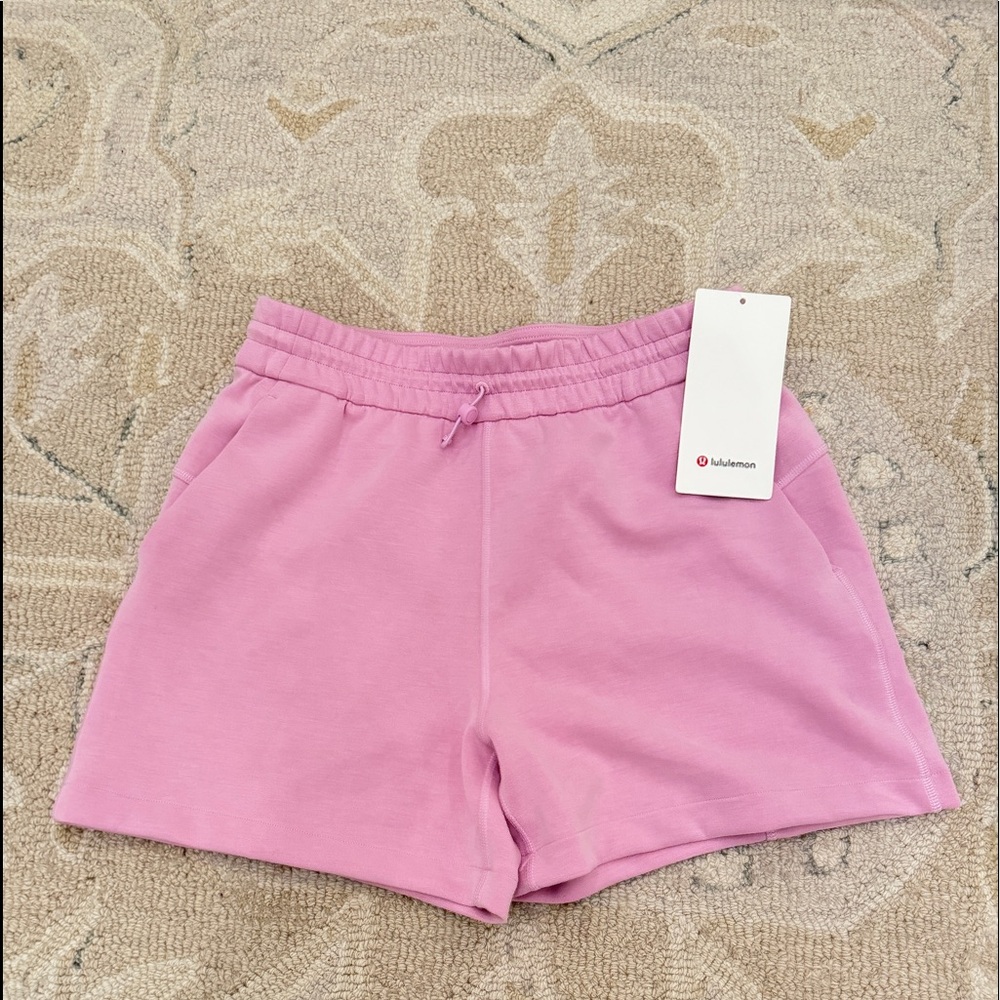 BNWT Lululemon Pink Shorts Softstreme HR Short 4"